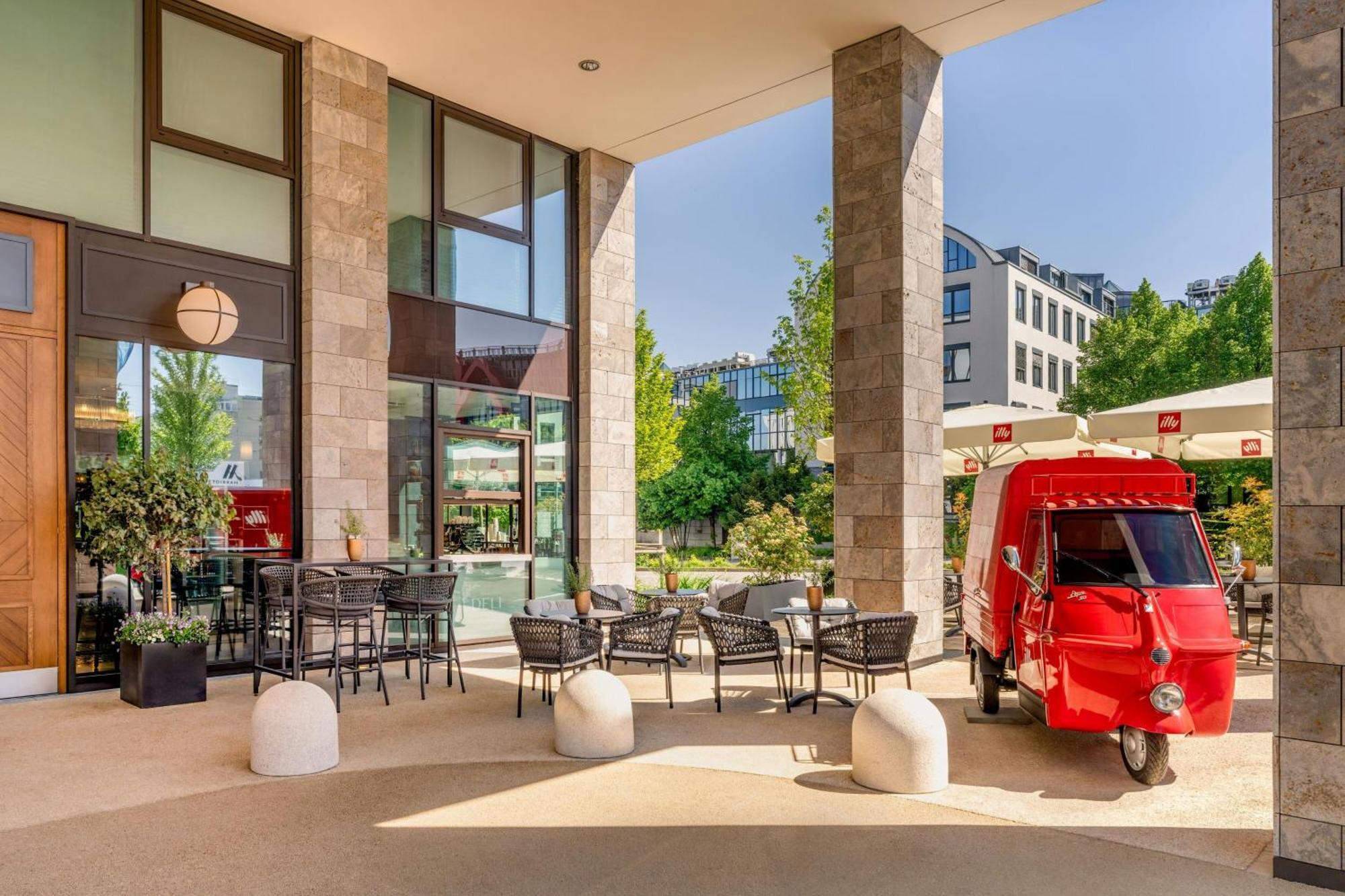 Munich Marriott Hotel City West Экстерьер фото